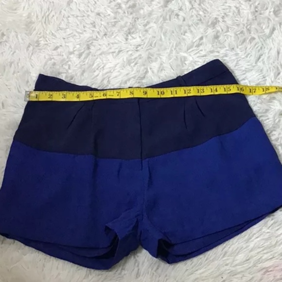 Cartonnier Anthropologie Color Block Blue Shorts - Picture 8 of 8